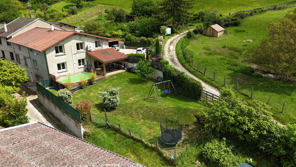 Vente Maison Maison familiale rénovée avec piscine   Saint-Jean-le-Vieux St jean le vieux
