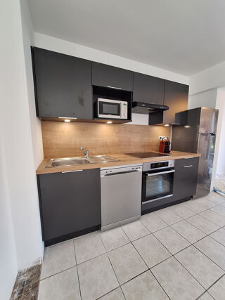  Colocation à louer 2 pièces 100 m²