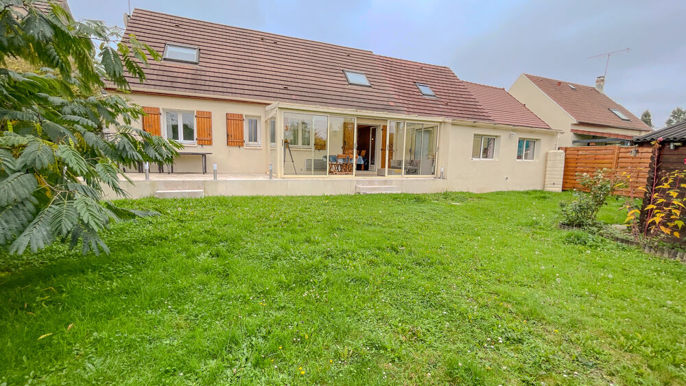 COMPANS, maison de 7 pièces, 130 m2, 5 chambres double véranda et jardin