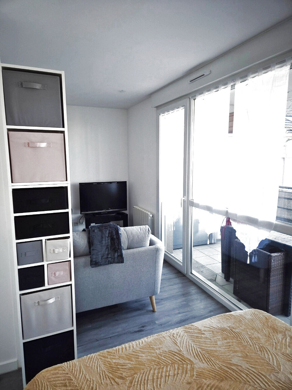 Location Appartement Appartement T1 entièrement meublé, terrasse, 1 parking sécurisé en sous sol. Vetraz monthoux