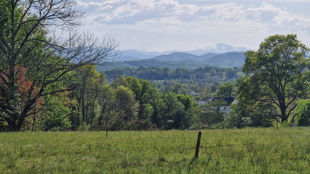 Vente Terrain SUPERBE TERRAIN HORS LOTISSEMENT Ledeuix