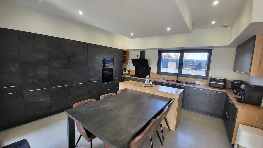 Vente Maison Maison 6 pièces 162 m2 Granges les beaumont