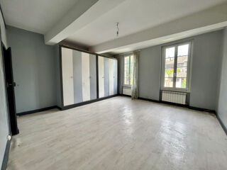  Maison � vendre 6 pi�ces 175 m�