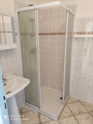  Appartement à louer 2 pièces 38 m²
