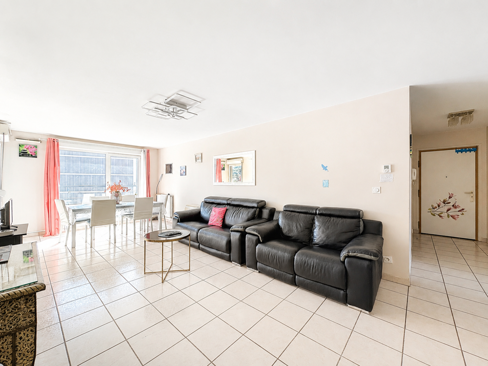 Villeurbanne Appartement T4 90 m2 avec balcon et garage