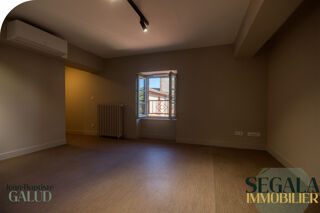  Appartement à louer 2 pièces 37 m²