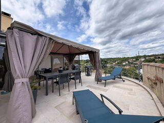  Maison � vendre 10 pi�ces 200 m�