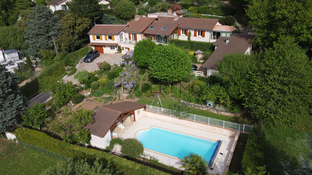Vente Maison Vue exceptionnelle, piscine et grands volumes : une maison familiale rare aux portes de Mâcon Macon