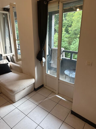  Appartement à louer 2 pièces 45 m²
