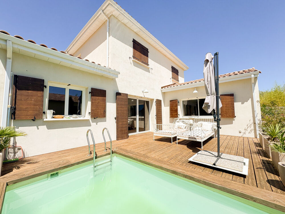 Vente Maison Maison 4 pièces de 94m2 sur une parcelle de 347m2 Sussargues