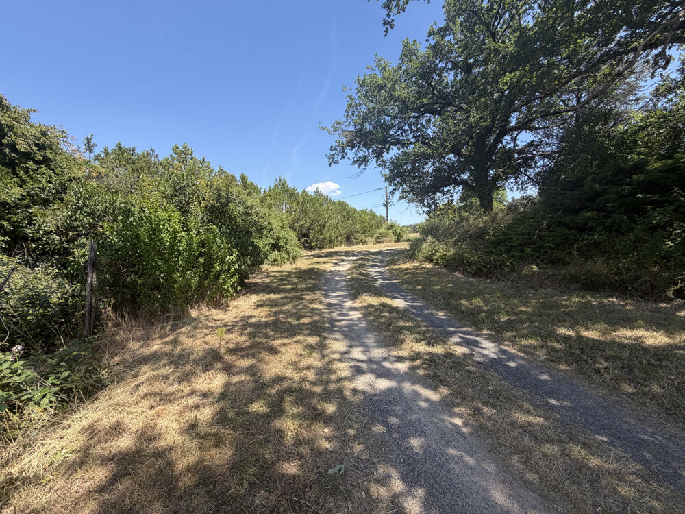 Vente Terrain Terrain situé a Saint-Just-Saint-Rambert constructible de 1 270m2 St just st rambert