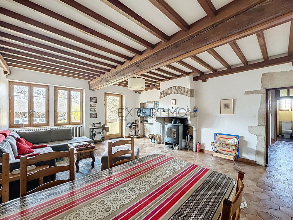 SUD BOURGOGNE - BOYER 71 Moulin de caractère du XVIIème siècle, rénové, 572 m2 utiles Gîte, dépendances e