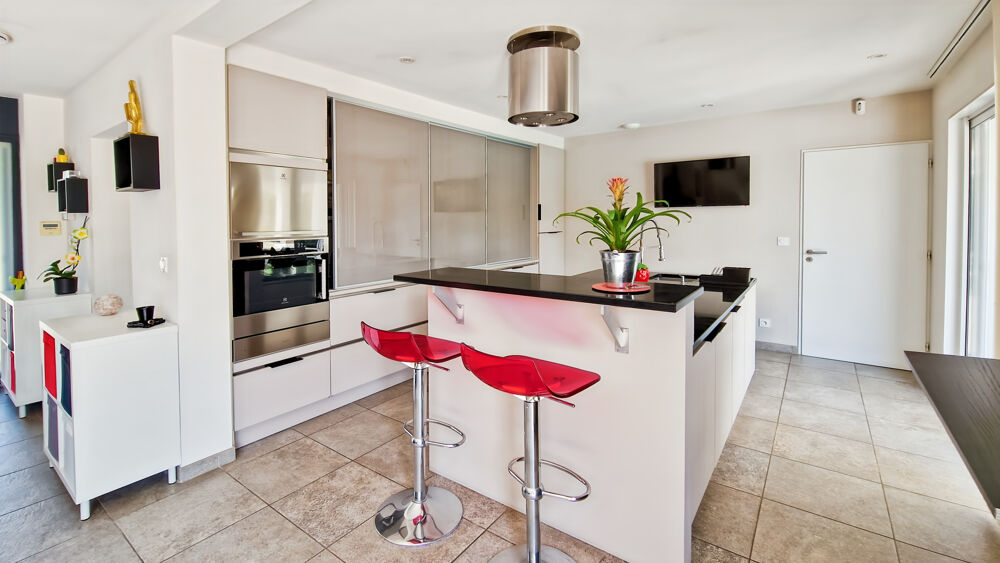 � vendre  Maison Uz�s (30700)