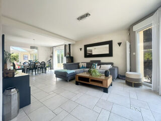  Maison à vendre 7 pièces 177 m²