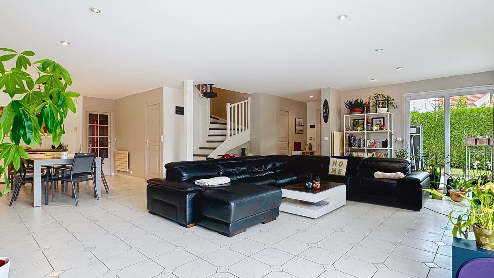 à vendre  Maison Saint-Cyr-l'École (78210)