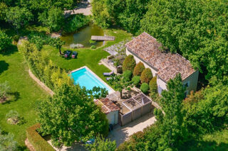  Propri�t�/ch�teau � vendre 14 pi�ces 447 m�