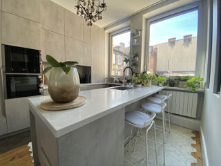  Appartement � vendre 8 pi�ces 296 m� St etienne