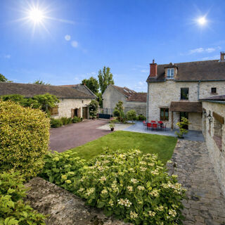  Propri�t�/ch�teau � vendre 9 pi�ces 255 m�