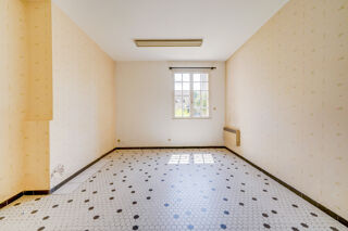  Maison à vendre 11 pièces 260 m²