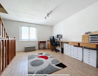  Maison � vendre 7 pi�ces 218 m�