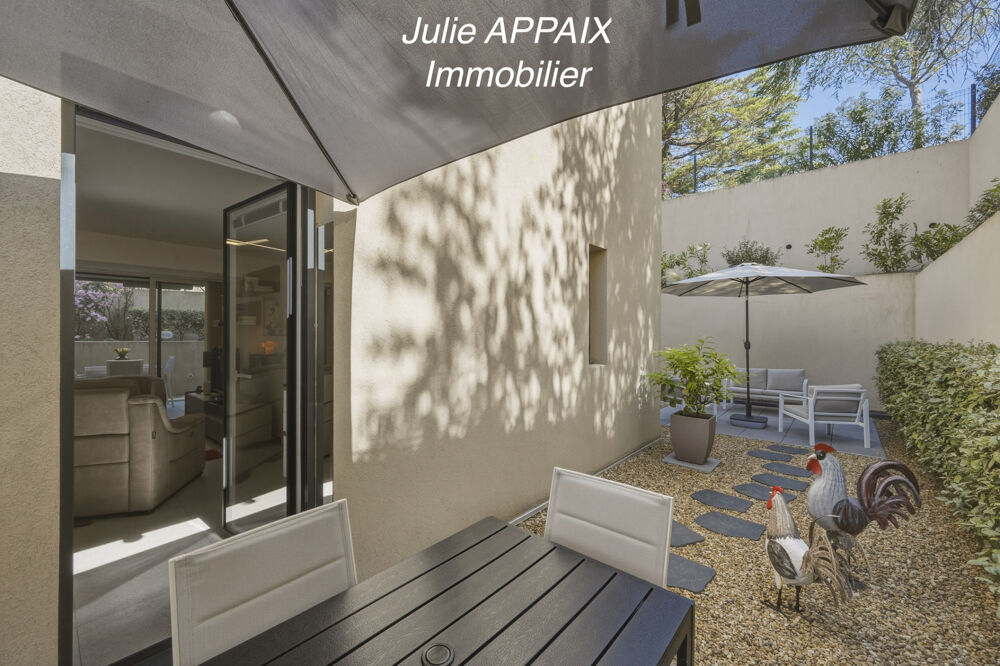 SAINT RAPHAEL, BEAU RIVAGE, APPARTEMENT DEUX PIECES AVEC GARAGE DANS RESIDENCE DE STANDING