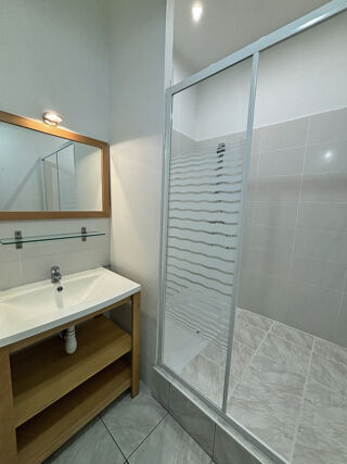  Loft à vendre 1 pièce 44 m²