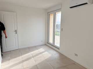  Appartement à louer 3 pièces 66 m²