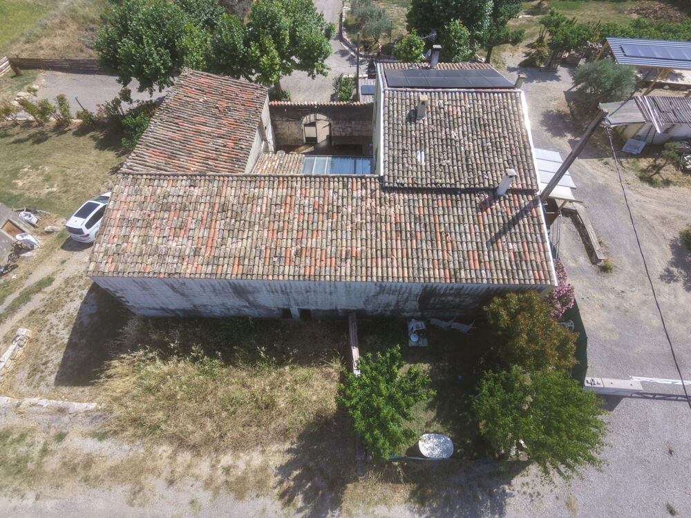 Vente Maison proche MANOSQUE(04)grand  MAS NAPOLEONIEN 240m2 au calme à  aménager de m2 avec T2 terrain  3998 m2 Villeneuve