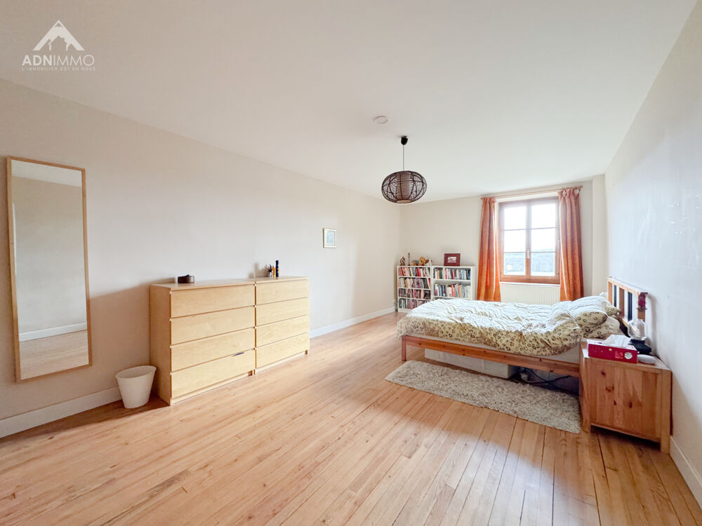 � vendre  Maison Saint-Jean-de-Gonville (01630)