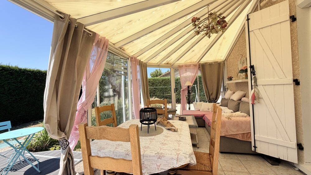 Vente Maison VEAUCHE MAISON DE CHARME DE PLAIN PIED 89M2 ET 810M2 DE TERRAIN Veauche