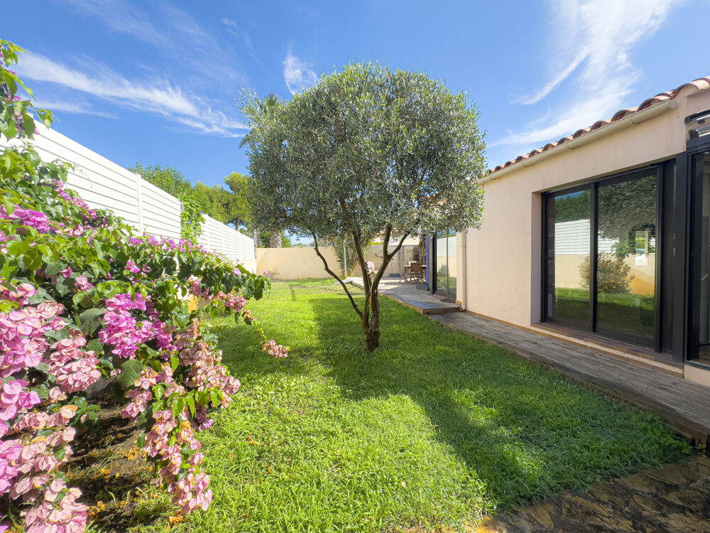 � vendre  Maison P�rols (34470)