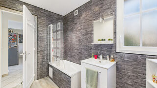  Appartement � vendre 3 pi�ces 65 m�