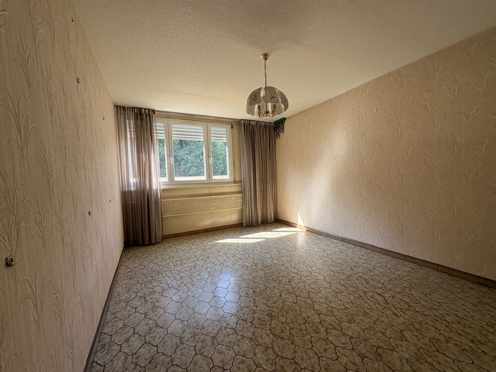 Vente Appartement * Prix attractif* Appartement T3 à rafraichir- La Métare St etienne