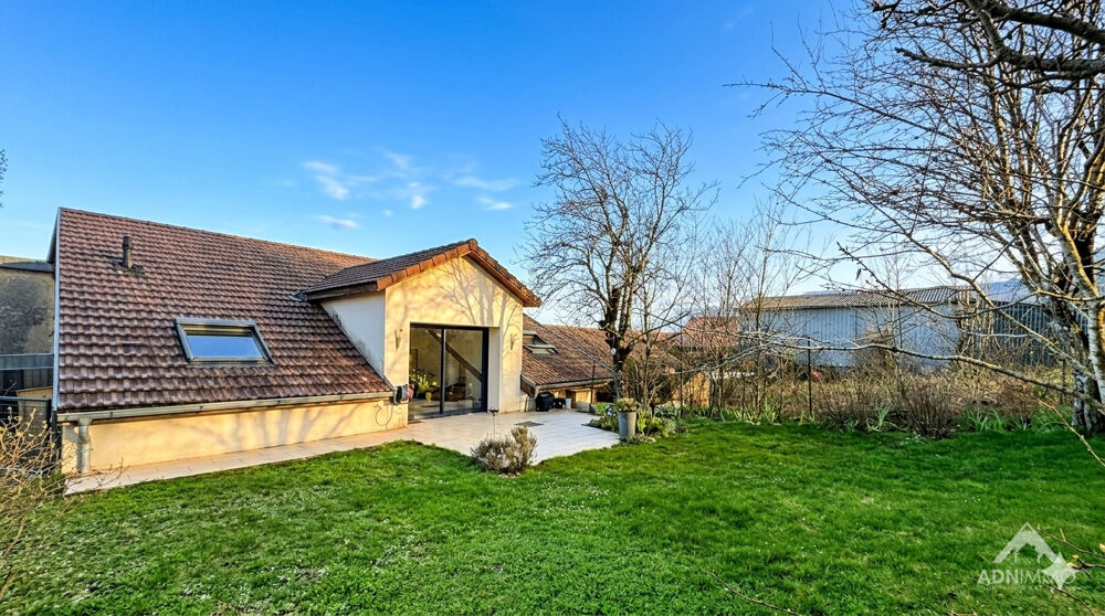 � vendre  Maison P�ron (01630)