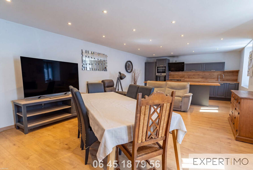 Vente Maison MAISON DE CARACTERE RENOVEE - CALME - VUE DEGAGEE- PISCINE ET GRANGE Merlas
