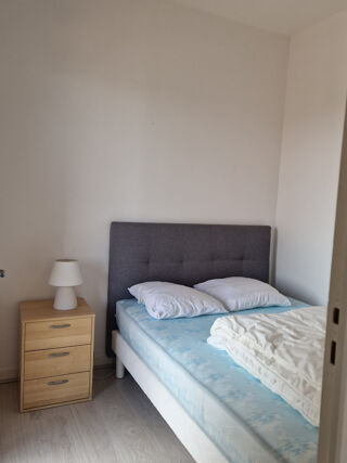 Appartement à louer 1 pièce 33 m²