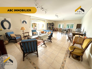  Maison � vendre 9 pi�ces 350 m�