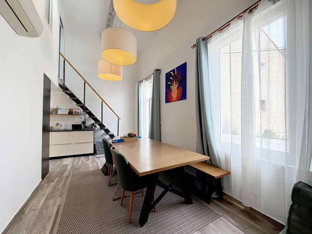 Vente Duplex/Triplex Duplex atypique de 74 m2, dernier étage avec terrasse SUD et garage   Cannes, Quartier résidentiel au calme Cannes