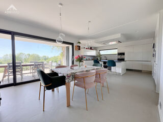  Maison à vendre 5 pièces 166 m²