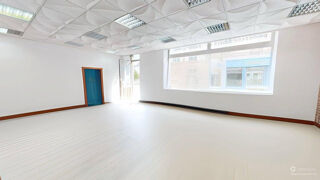  Immeuble � vendre 7 pi�ces 143 m�