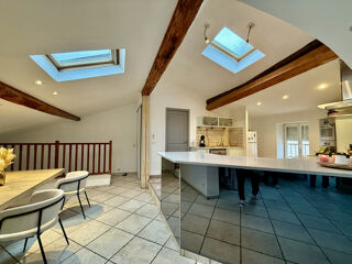  Appartement � vendre 3 pi�ces 77 m�