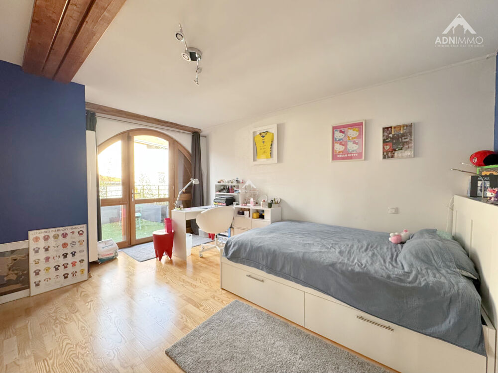 � vendre  Maison P�ron (01630)