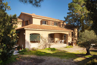  Propri�t�/ch�teau � vendre 7 pi�ces 250 m�