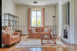  Maison à vendre 11 pièces 264 m²