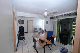  Appartement � louer 4 pi�ces 80 m�