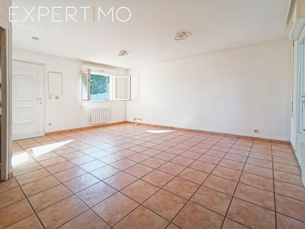 Vente Maison Maison 4 pièces de 2002 à Saint Chéron proche gare, écoles et centre ville St cheron