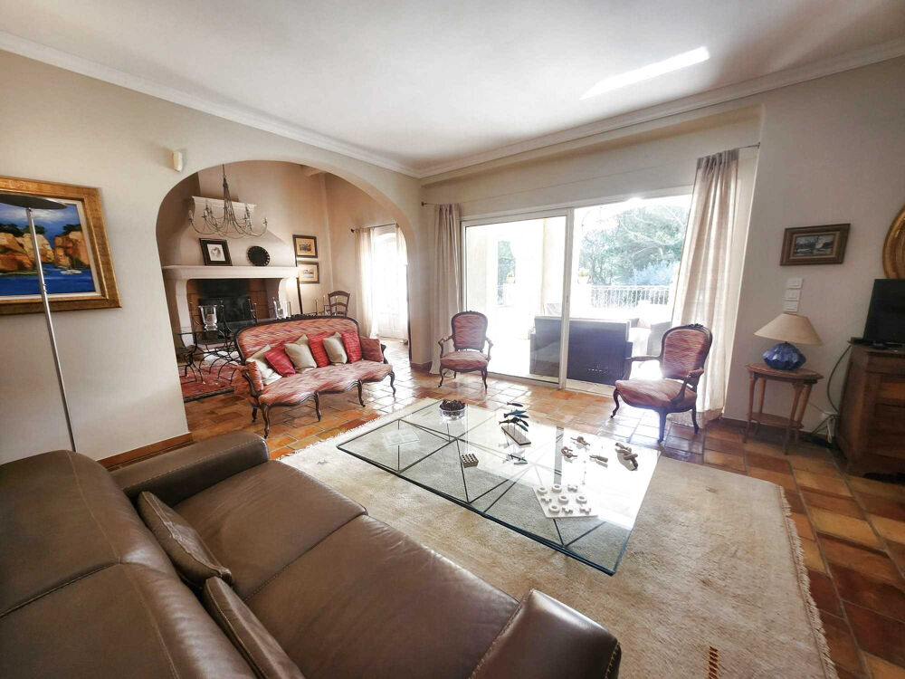 � vendre  Maison Aubagne (13400)