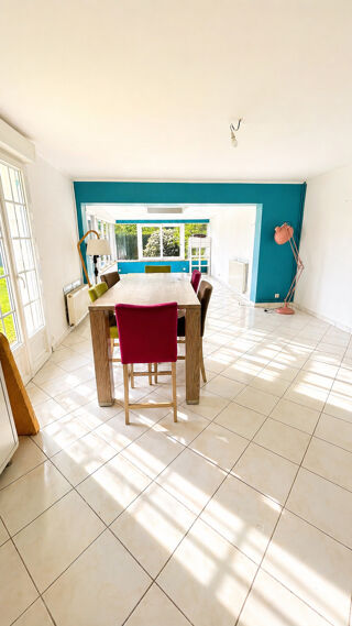  Propriété/château à vendre 6 pièces 160 m²