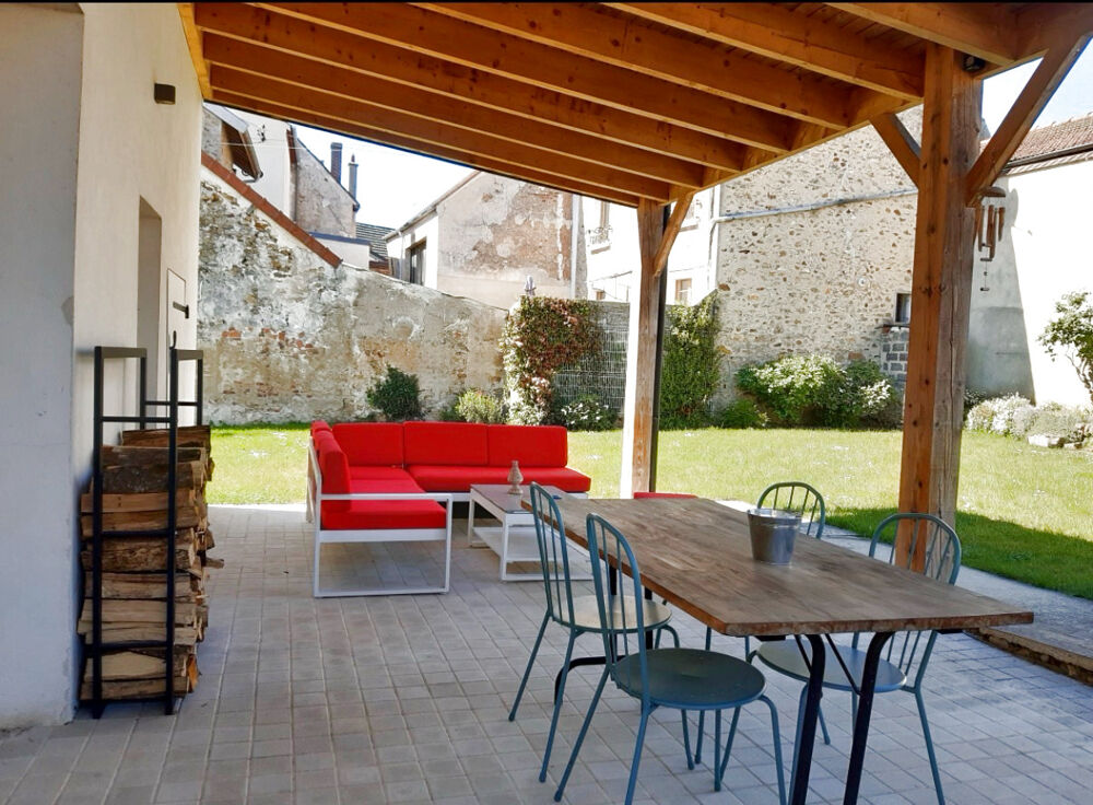 Vente Maison Rebais 77510 - BUS 2 minutes à pied - 15 min Coulommiers et 15 min de la Ferté sous Jouarre Rebais