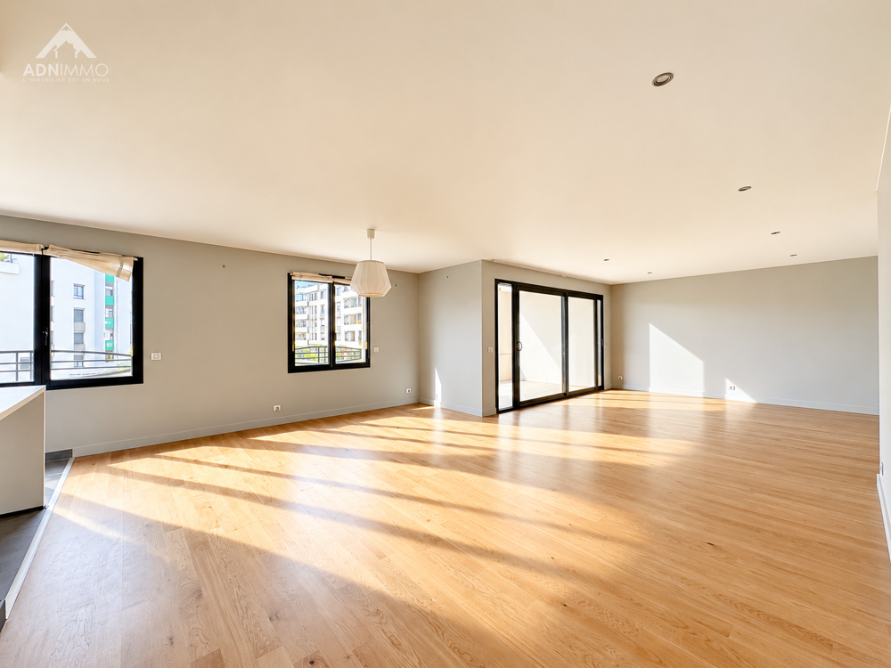 Vente Appartement Appartement 4 Pièces 133 m2 St genis pouilly